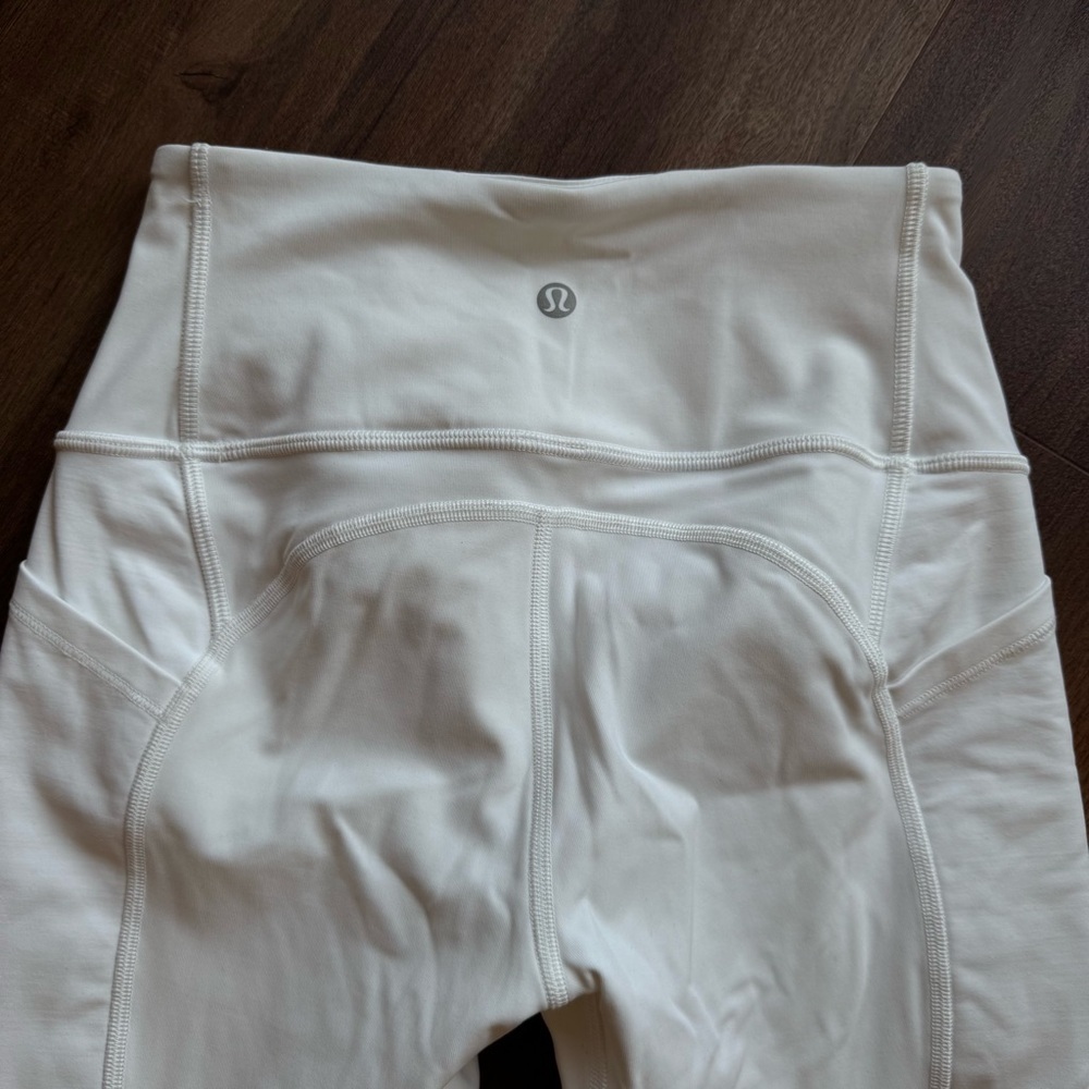 Lululemon White All The Right Places Crop Leggings 23" Yoga Athletic Classic - Picture 8 of 9
